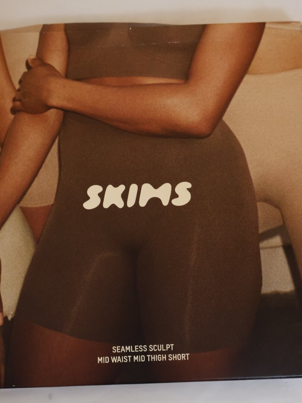 SKIMS Seamless Sculpt Mid Waist Mid Thigh Short S Sand Shapewear NIB